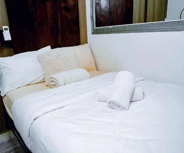 2br Smdc Premium Unit: Fame Residences 31st Floor * Manila